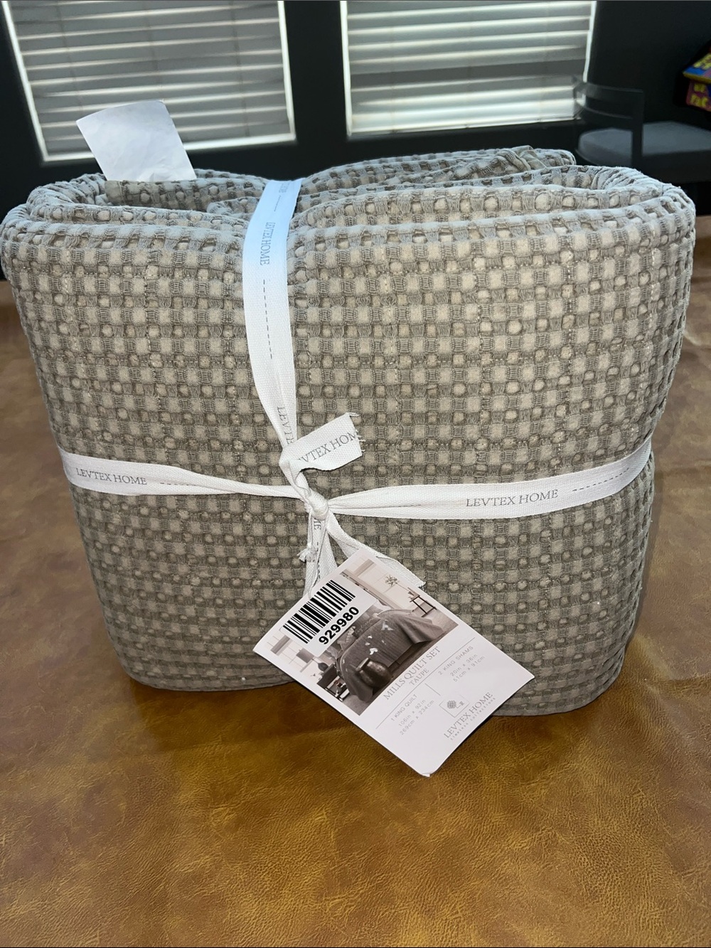 Levtex Home Mills Waffle King / Cal King Quilt Set (106x92in) 
MSRP: $390.0 -